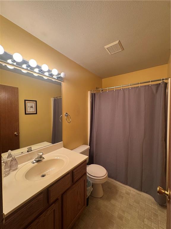 1744 Cypress Dr, Maryville, MO 64468 - photo 9