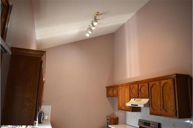 6314 N Bedford Ave, Kansas City, MO 64151 - photo 14