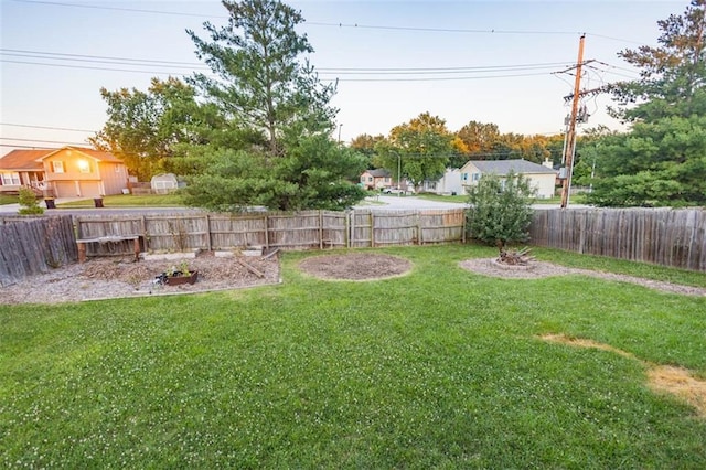 7503 N Lewis Ave, Kansas City, MO 64158 - view of fenced backyard