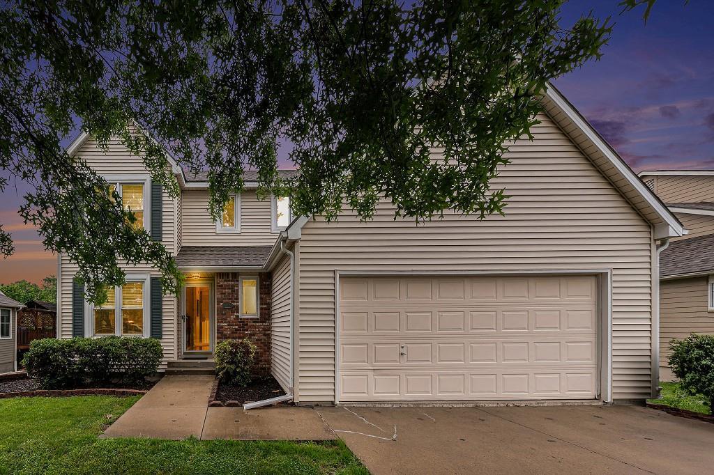 4205 Saddlehorn Dr, Lawrence, KS 66049 - photo 1