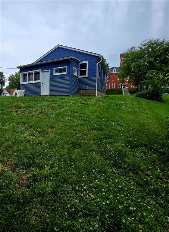 403 S Washington St, Rock Port, MO 64482 - view of rear view of house