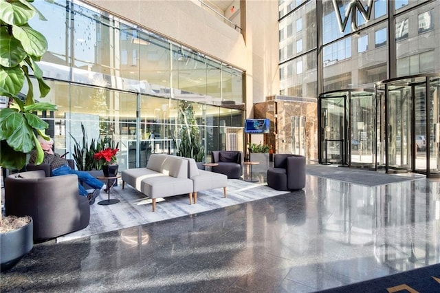 1101 Walnut St Unit 1809, Kansas City, MO 64106 - community lobby with a towering ceiling