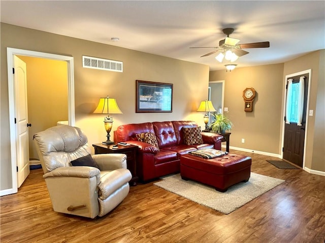 4705 N Creek Wood Dr, Saint Joseph, MO 64507 - photo 6