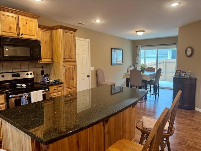 4705 N Creek Wood Dr, Saint Joseph, MO 64507 - photo 10
