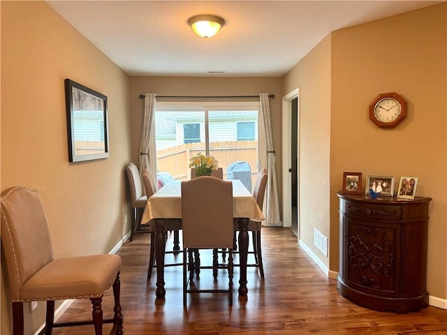 4705 N Creek Wood Dr, Saint Joseph, MO 64507 - photo 11