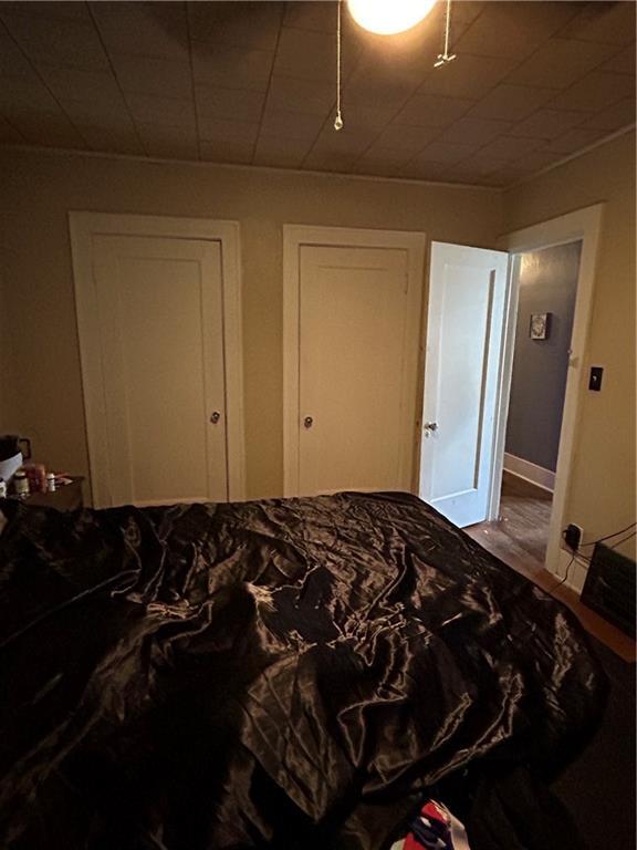 112 W Neosho St, Iola, KS 66749 - view of bedroom