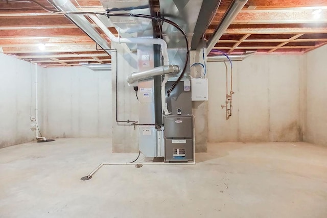 24793 W 98th St, Lenexa, KS 66227 - unfinished basement with heating unit