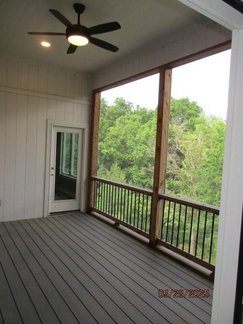 7031 N London Ave, Kansas City, MO 64151 - deck featuring ceiling fan