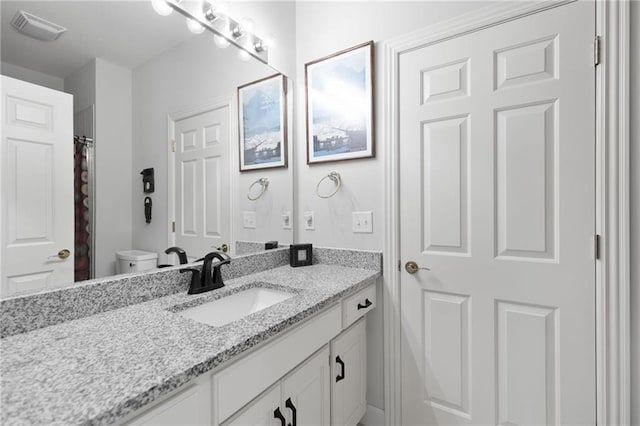 11518 W 143rd Ter, Olathe, KS 66062 - full bath with vanity and curtained shower