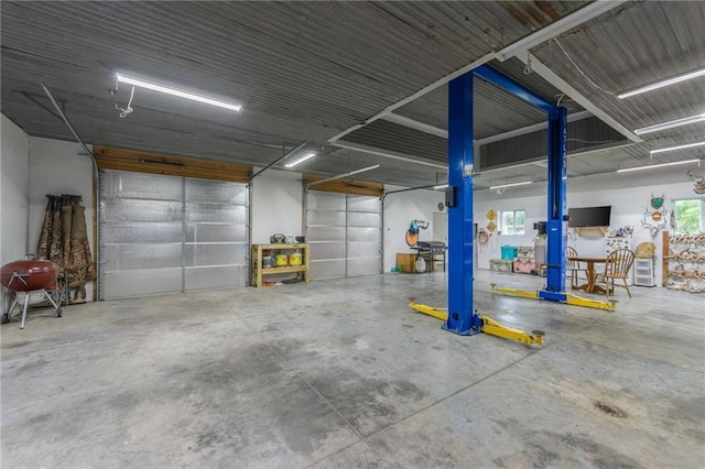 5488 SW Reed Ln, Trimble, MO 64492 - view of garage