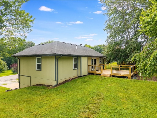 5488 SW Reed Ln, Trimble, MO 64492 - back of property featuring a wooden deck and a yard