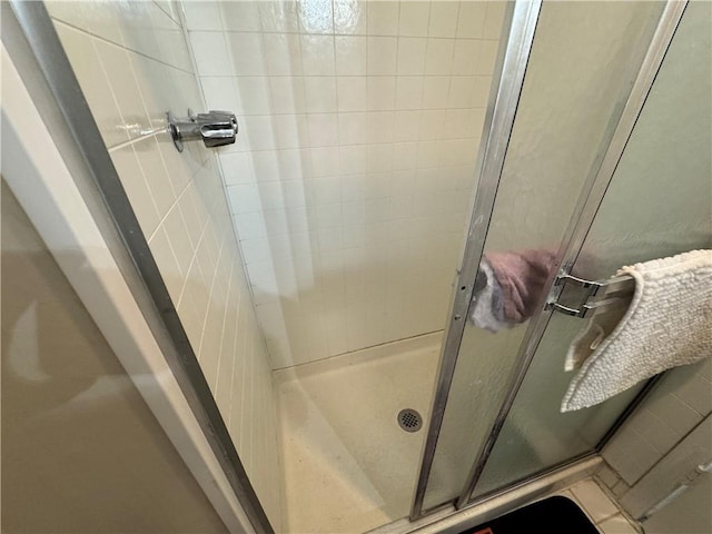 6315 Hallet St, Shawnee, KS 66216 - bathroom with a shower stall