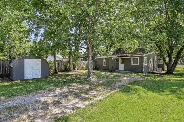 824 S Oak St, Ottawa, KS 66067 - photo 24