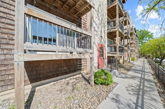 4526 Holly St Unit 15, Kansas City, MO 64111 - photo 2