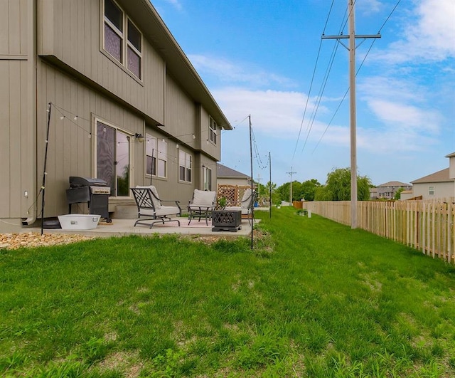 28340 W 164th St, Gardner, KS 66030 - view of yard featuring a patio