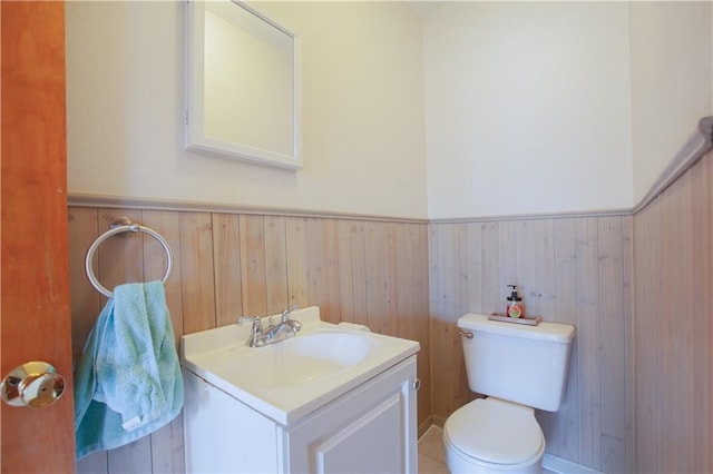 501 N Franklin St, Spring Hill, KS 66083 - bathroom featuring wainscoting and vanity