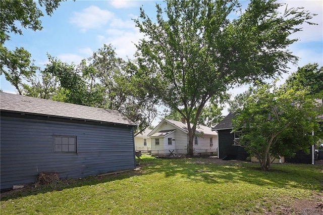 1220 E 24th Ave, Kansas City, MO 64116 - view of yard