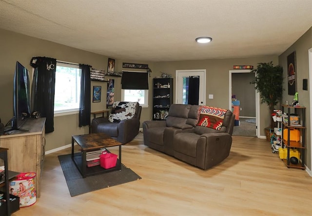 300 Brown Ave, Osawatomie, KS 66064 - living area featuring wood finished floors