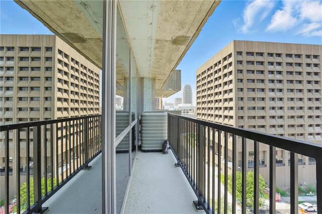 600 E Admiral Blvd Unit 1603, Kansas City, MO 64106 - photo 19