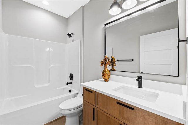 6111 Persimmon Ct, Parkville, MO 64152 - bathroom featuring vanity, toilet, and shower / tub combination