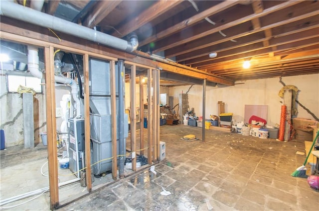 1739 W 26th St, Lawrence, KS 66047 - view of unfinished below grade area