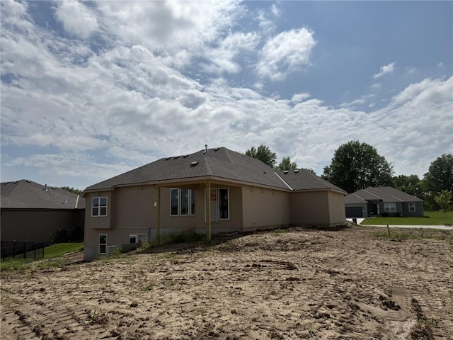9225 N Poplar Ave, Kansas City, MO 64156 - photo 2