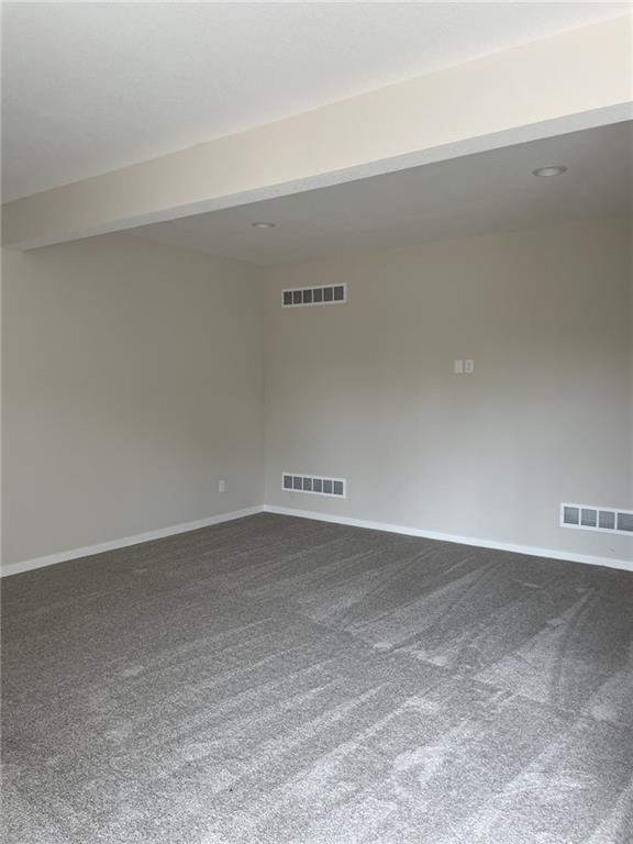 9225 N Poplar Ave, Kansas City, MO 64156 - photo 19