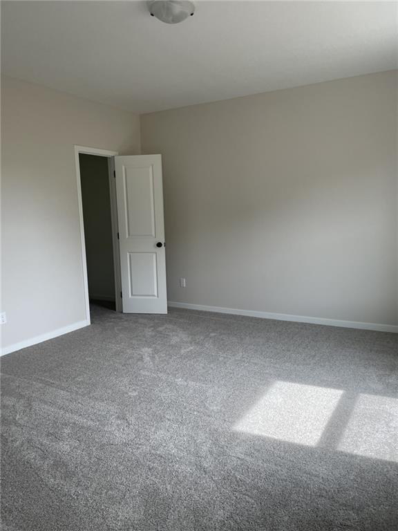 9225 N Poplar Ave, Kansas City, MO 64156 - photo 20