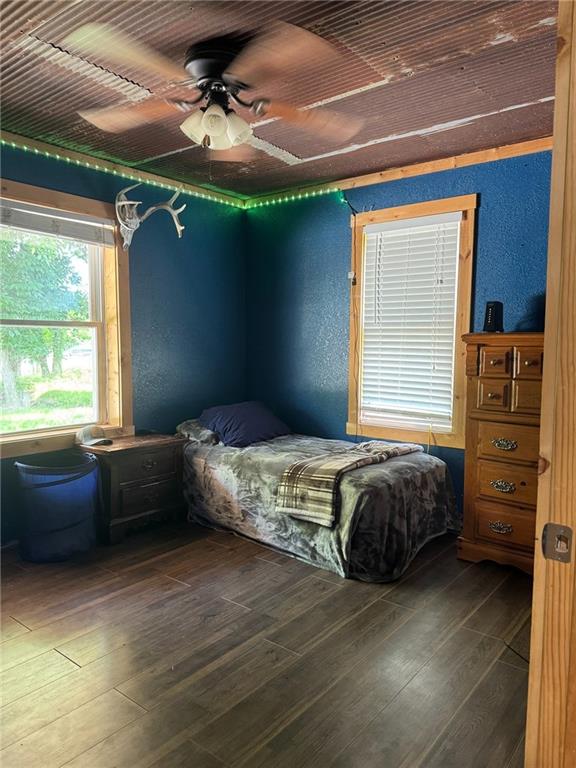 882 260th St, Fort Scott, KS 66701 - photo 15