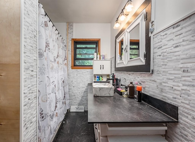 4207 10th Ave, Leavenworth, KS 66048 - full bath with vanity and a shower with shower curtain