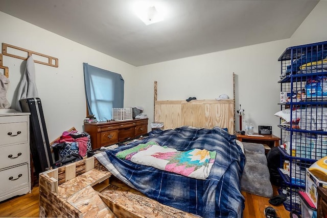 4207 10th Ave, Leavenworth, KS 66048 - bedroom featuring wood finished floors