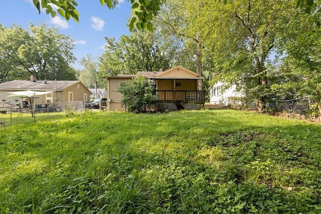 506 Hereford Ave, Independence, MO 64055 - view of yard featuring a wooden deck