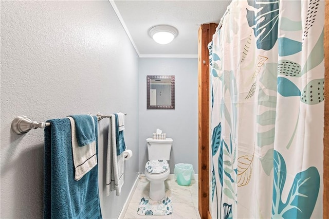 5470 SE Downing Rd, Lathrop, MO 64465 - bathroom with ornamental molding and a shower with shower curtain