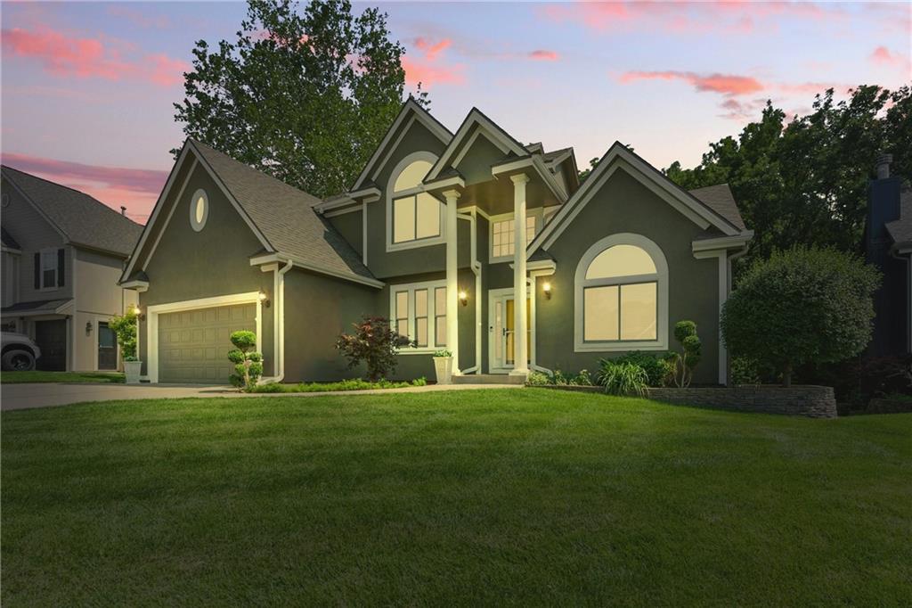 1151 Crimson Ln, Liberty, MO 64068 - photo 1