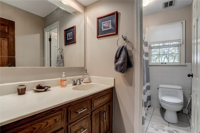 732 W 121st St, Kansas City, MO 64145 - bathroom featuring vanity and tile patterned flooring