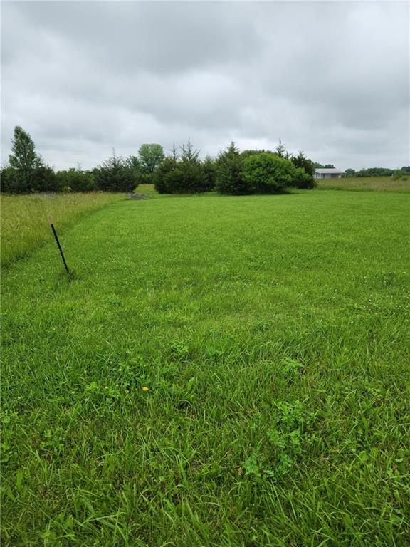 37 Red Fox Dr, Linn Valley, KS 66040