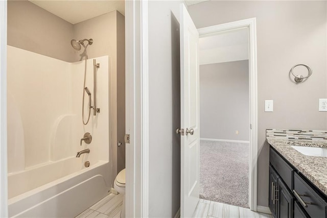 1532 SW Cross Creek Dr, Lees Summit, MO 64082 - full bath featuring vanity and tub / shower combination