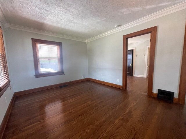 347 Lawn Ave, Kansas City, MO 64124 - photo 16