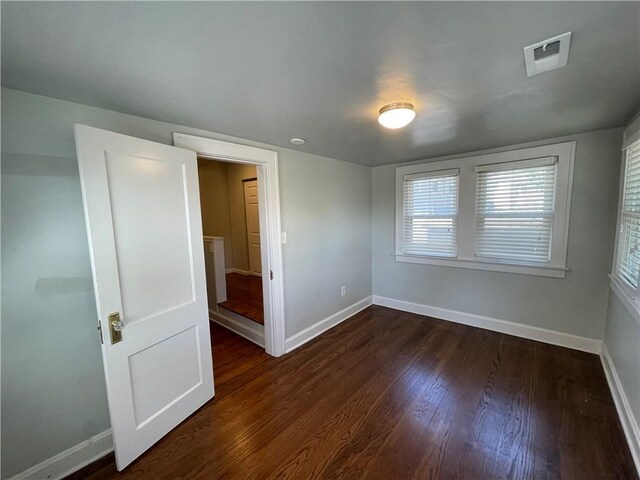 347 Lawn Ave, Kansas City, MO 64124 - photo 23