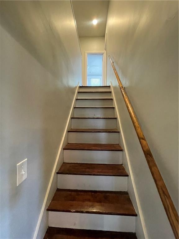 347 Lawn Ave, Kansas City, MO 64124 - photo 26