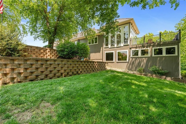 8709 Pine St, Lenexa, KS 66220 - view of grassy yard