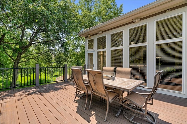 8709 Pine St, Lenexa, KS 66220 - deck with outdoor dining area