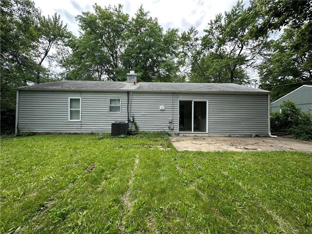 11313 Donnelly Ave, Kansas City, MO 64134 - photo 12