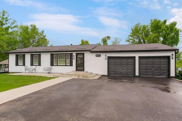5242 N Cambridge Ave, Kansas City, MO 64119 - photo 3