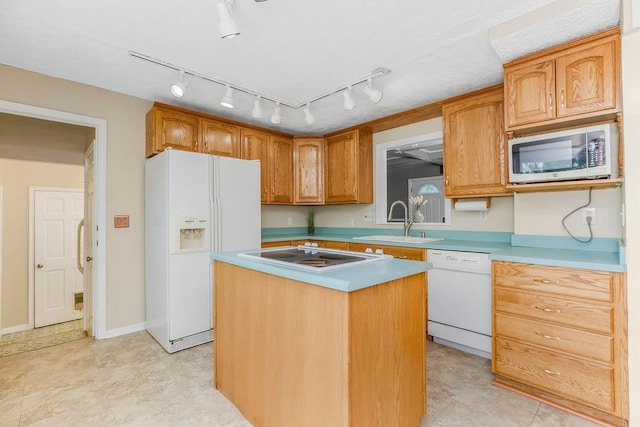 5242 N Cambridge Ave, Kansas City, MO 64119 - photo 10