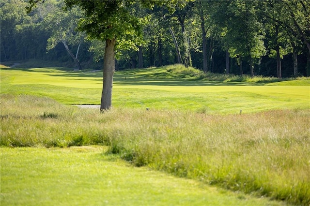 6501 N National Dr, Parkville, MO 64152 - view of property's community featuring golf course view