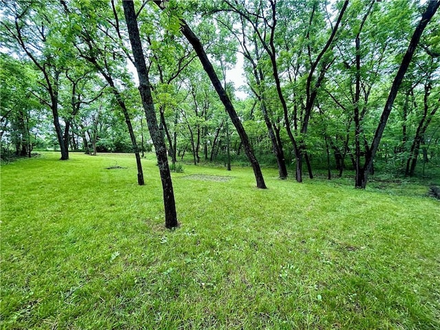 125 Rock Hill Rd, Lacygne, KS 66040