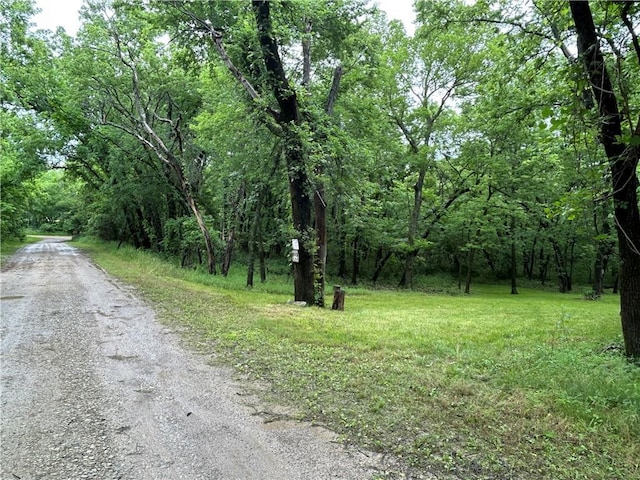 125 Rock Hill Rd, Lacygne, KS 66040