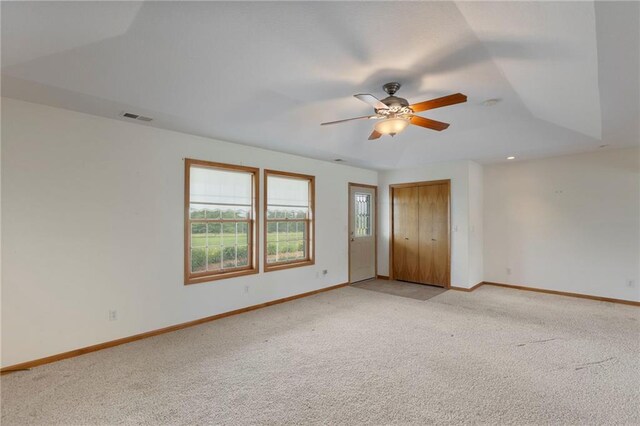 25549 Chieftain Rd, Lawrence, KS 66044 - unfurnished room with light carpet, ceiling fan, baseboards, and recessed lighting