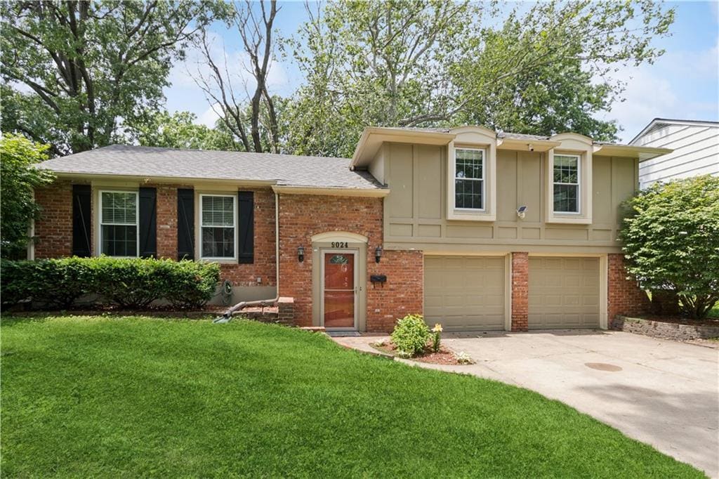 9024 Wedd St, Overland Park, KS 66212 - photo 1